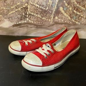 Converse-red